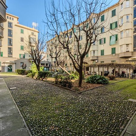 New And Functional Apartments Near The Metro Milan Luaran gambar