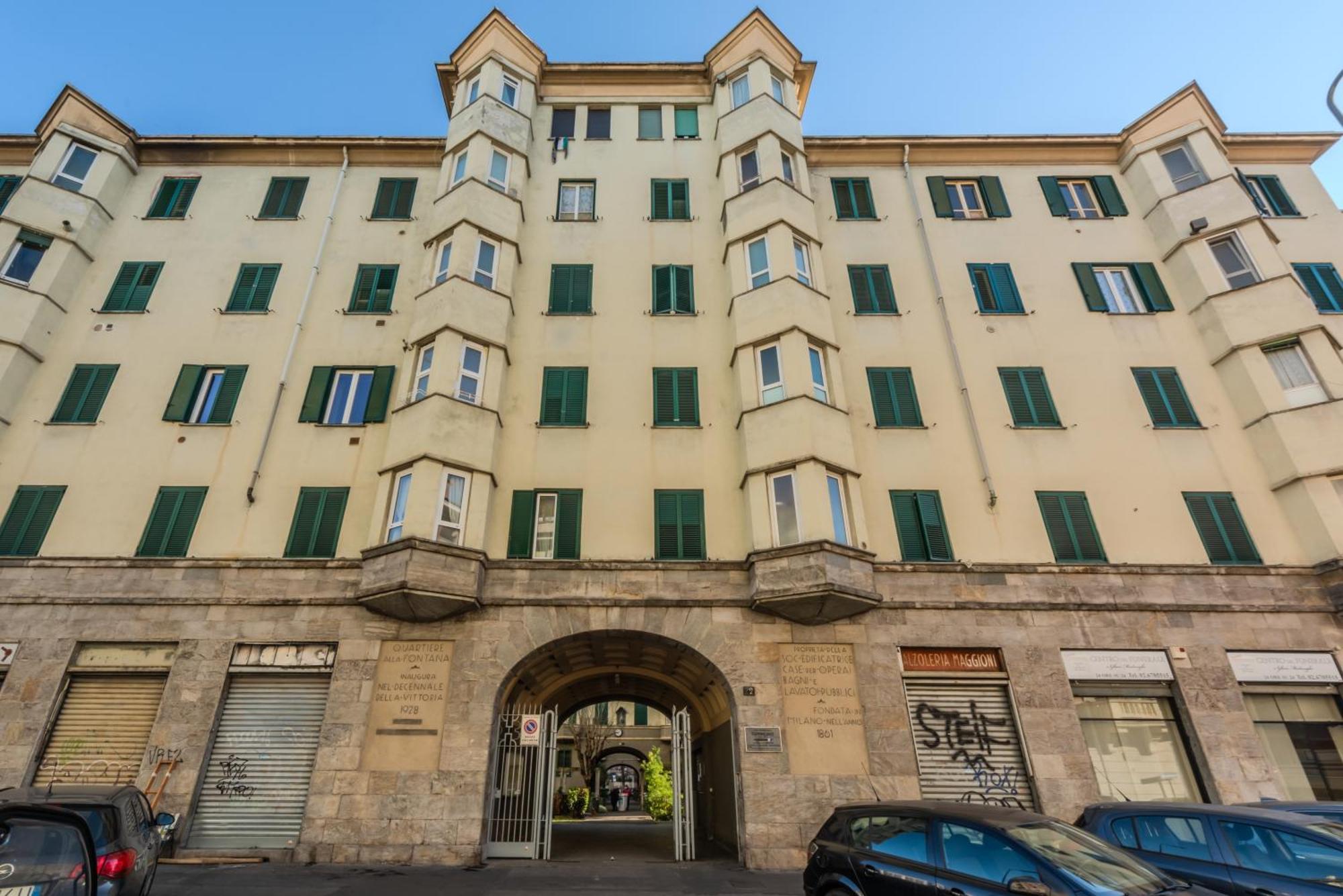 New And Functional Apartments Near The Metro Milan Luaran gambar